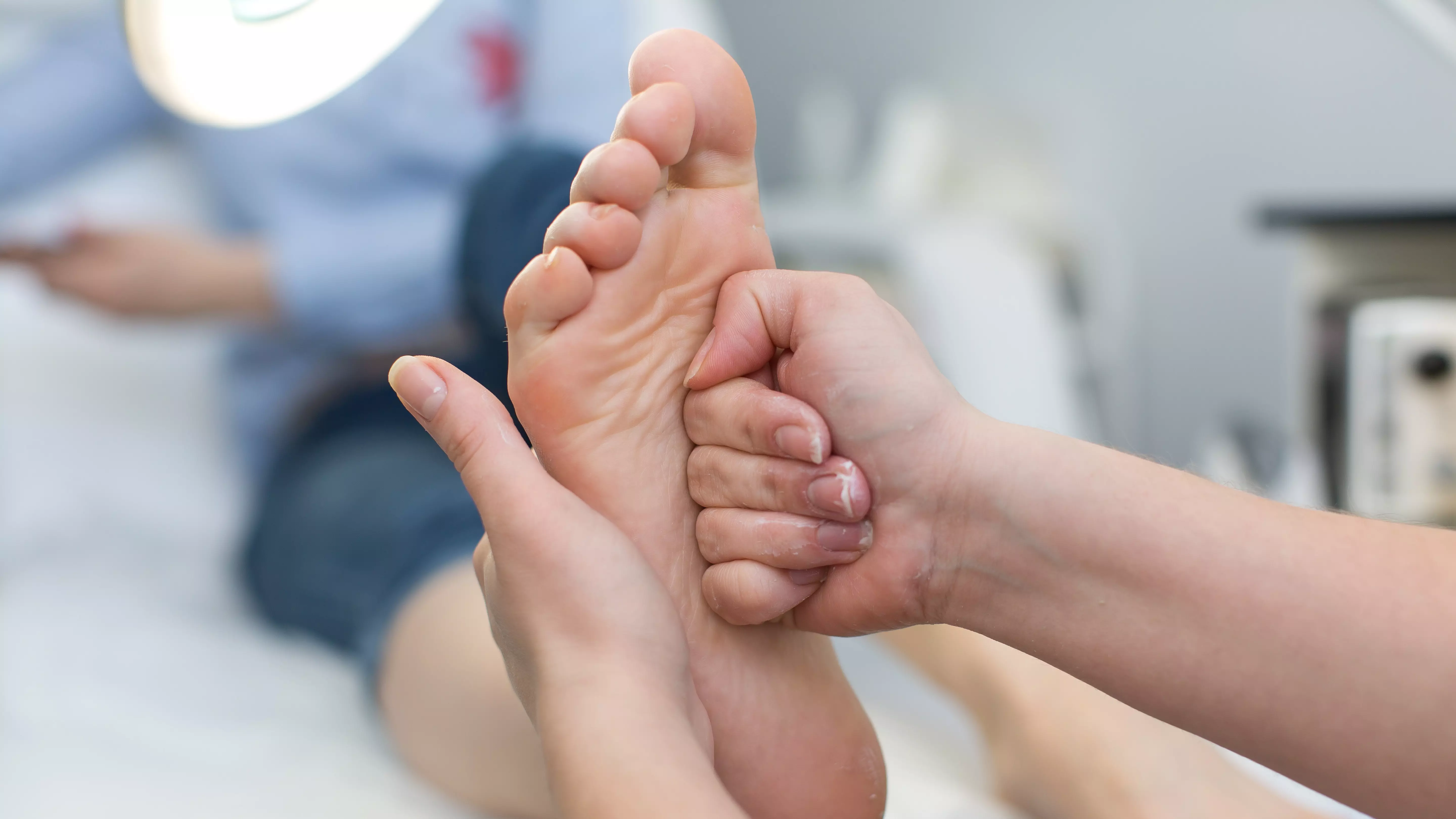 Work photo for Forget Dr. Scholl's - Independents Mall 30m Foot Massage by Lili Strong